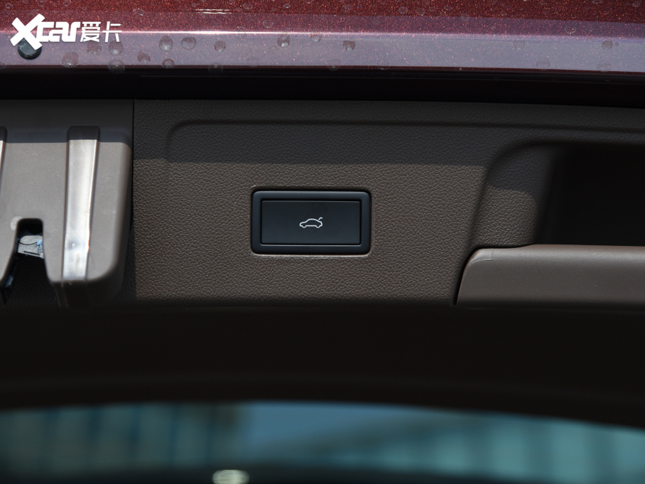 2022����Ȼ 380TSI ���F��