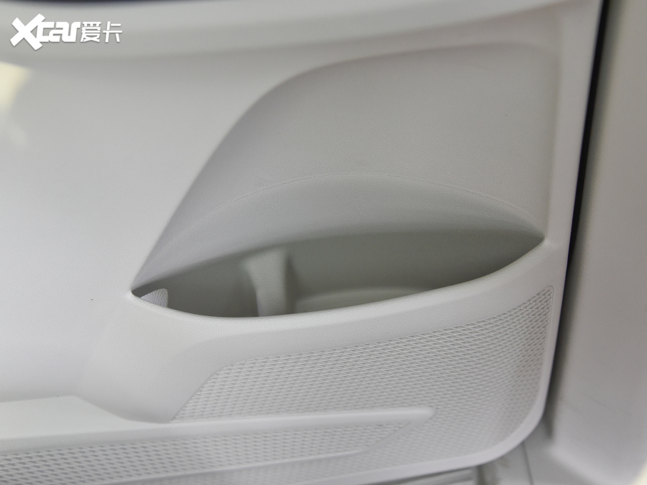 2022����Ȼ 380TSI ��Ş��