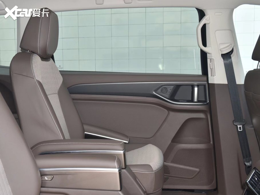 2022����Ȼ 330TSI �̄հ�