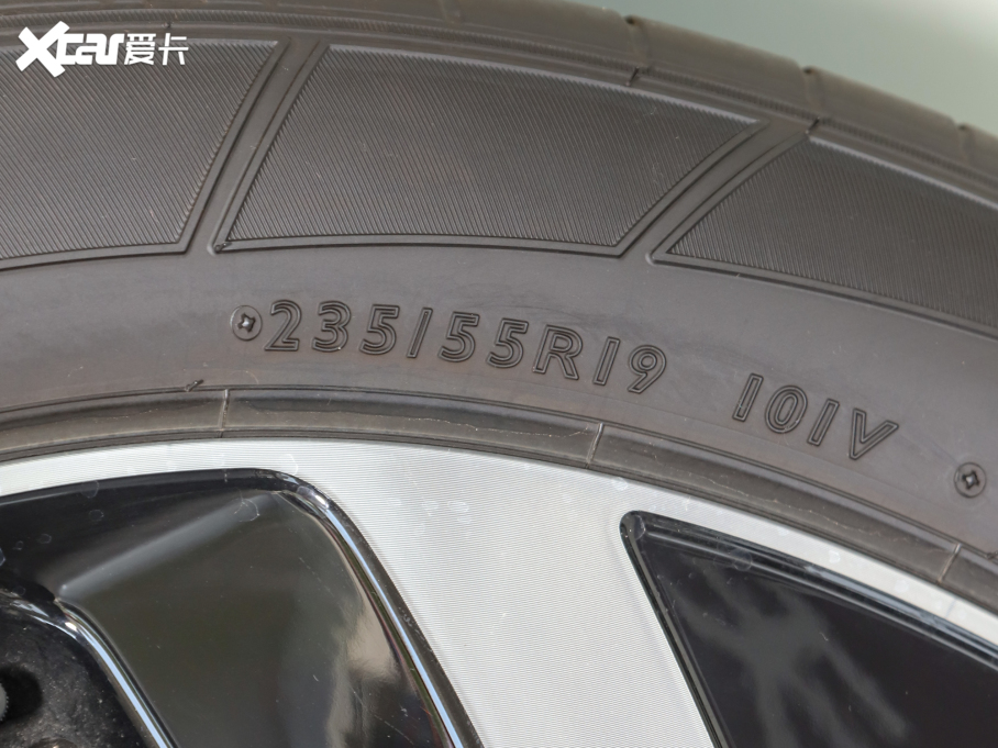 2022����Ȼ 380TSI ���Y��