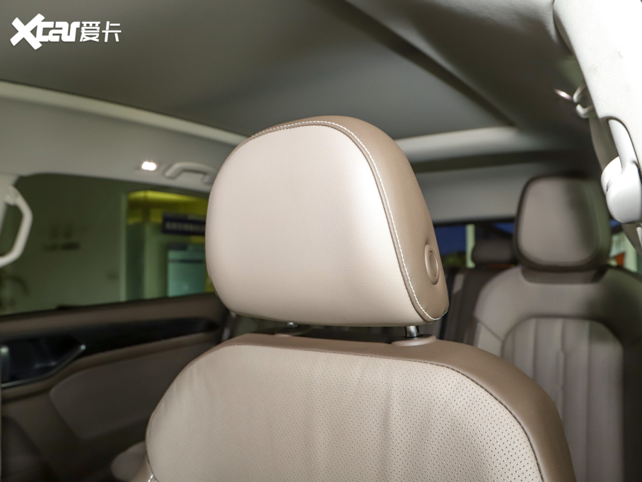 2022����Ȼ 380TSI ���Y��