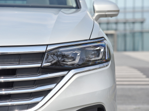 2022380TSI Ş (x)(ji)^