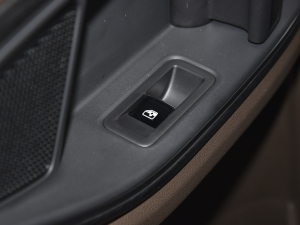 2022330TSI A ܇ƅ^(q)