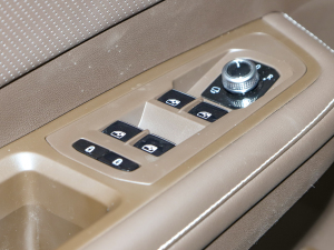 2022380TSI Y п؅^(q)