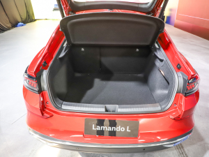 2022款凌渡L 280TSI DSG超辣旗舰版 行李厢空间