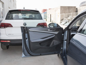 2022L 280TSI DSG п؅^