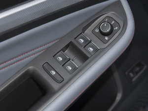 2022L 280TSI DSG п؅^