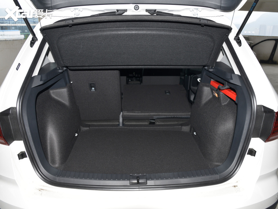 2022; 280TSI (q)L(fng)а