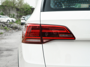 2022330TSI (q)A (x)(ji)^