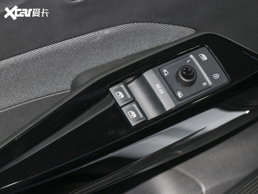 2022���ID.3 Pure ������