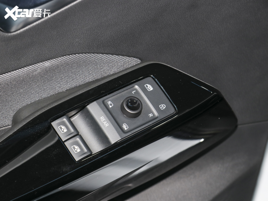 2022���ID.3 Pure ������