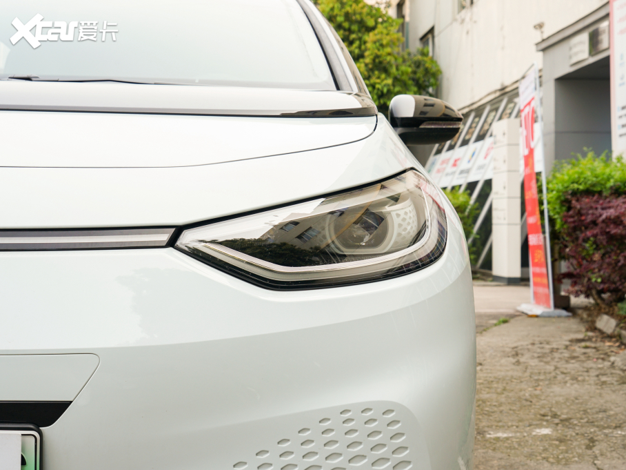 2022���ID.3 Pro �O�ǰ�