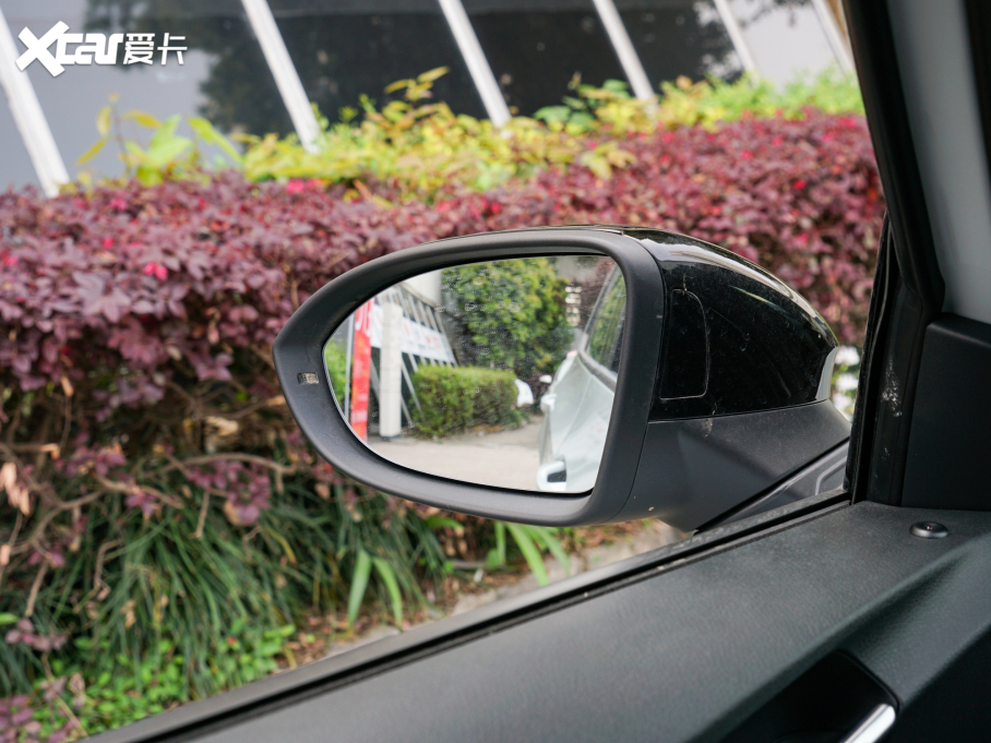 2022���ID.3 Pro �O�ǰ�