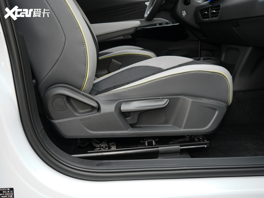 2022���ID.3 Pro �O�ǰ�