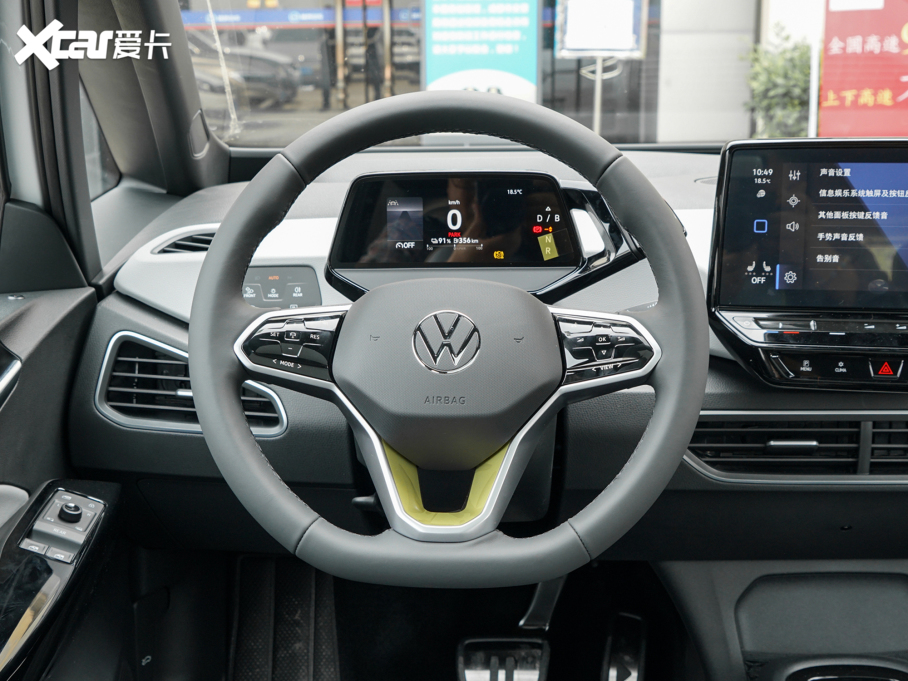 2022���ID.3 Pro �O�ǰ�