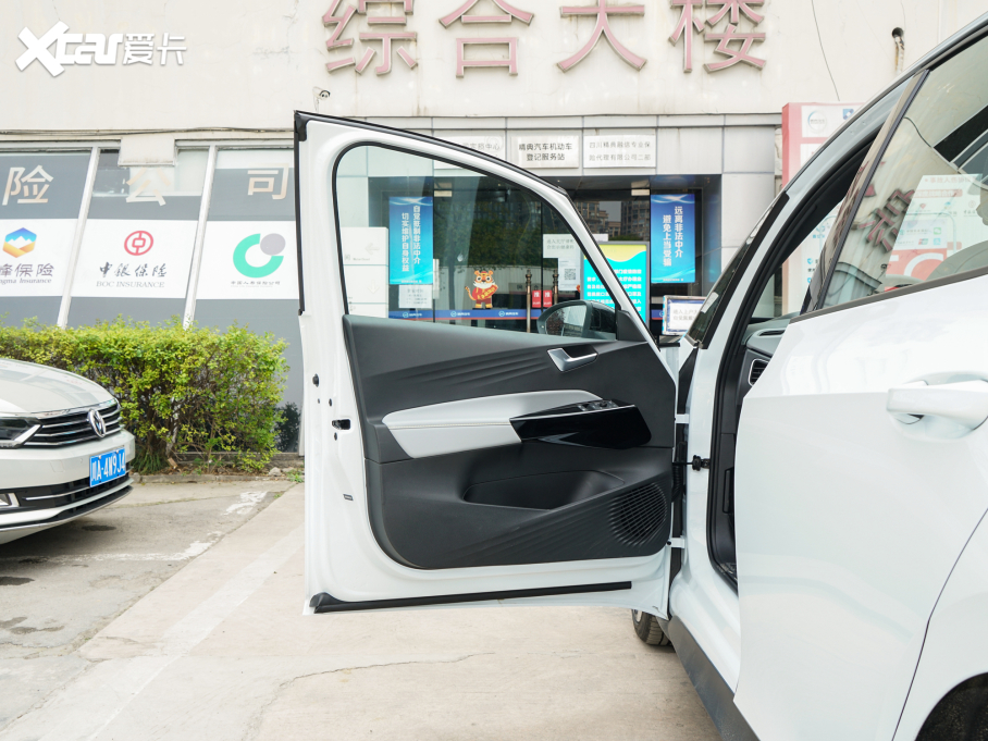 2022���ID.3 Pro �O�ǰ�