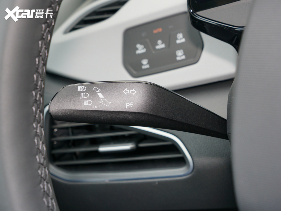 2022���ID.3 Pro �O�ǰ�