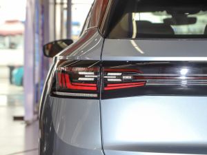 2022L(zhng)m(x) (x)(ji)^