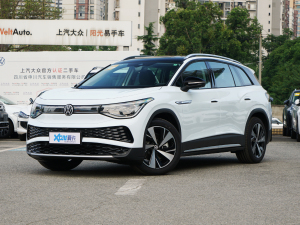 2022款纯净长续航版 左前45度