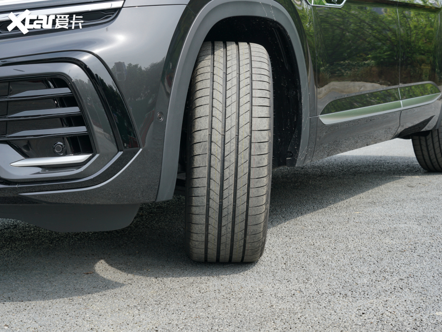 2022;X 530 V6 (q)Ş