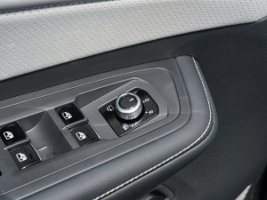 2022530 V6 (q)Ş п؅^(q)