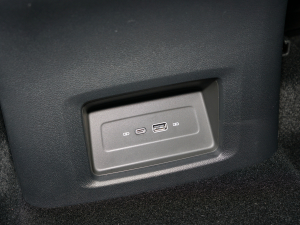 2022530 V6 (q)Ş п؅^(q)