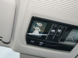 2022530 V6 (q)A п؅^(q)