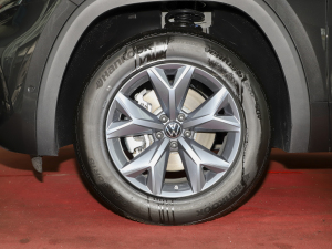 2022330TSI (q)A ݆Ȧ