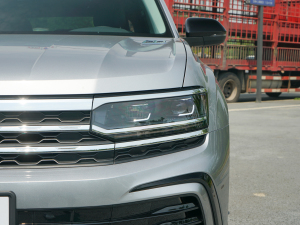 2022380TSI (q)A (x)(ji)^(gun)