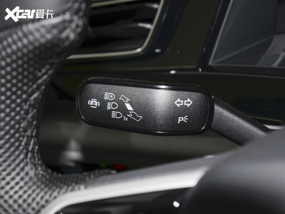 2022��;�� 380TSI ��������Ş��