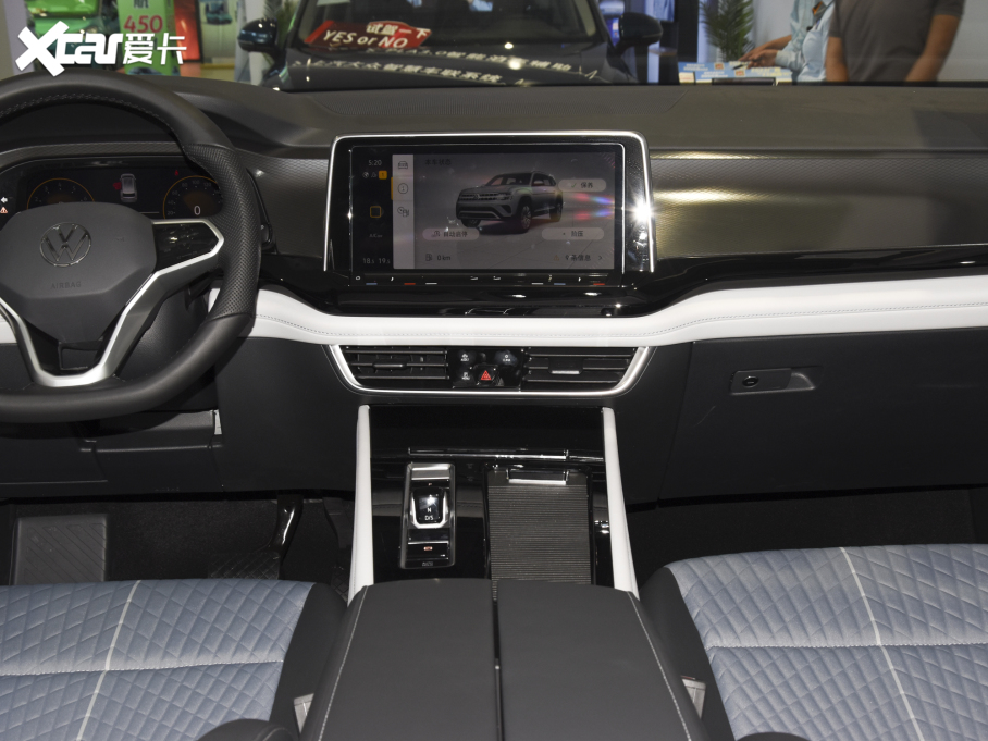 2022��;�� 330TSI ���(q��)���A��