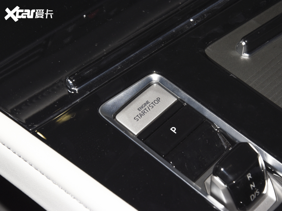 2022��;�� 330TSI �����A��