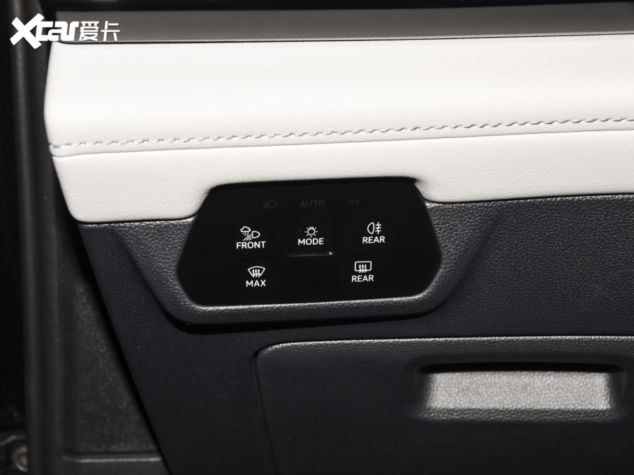 2022��;�� 330TSI �����A��