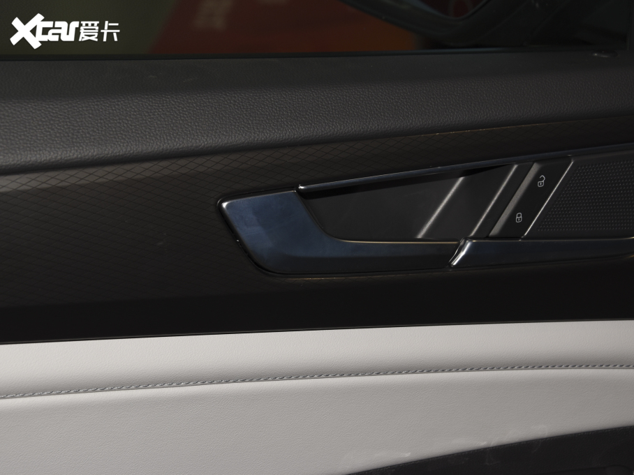 2022��;�� 330TSI �����A��