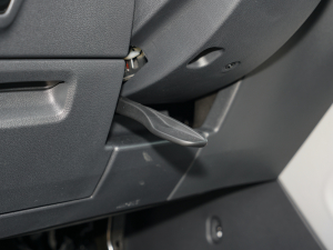 2022530 V6 A п؅^(q)