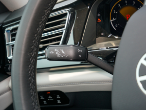 2022530 V6 A п؅^(q)