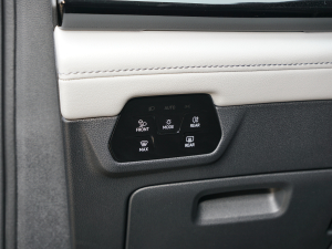 2022530 V6 (q)A п؅^(q)