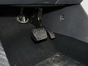 2022530 V6 (q)A п؅^(q)