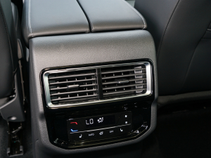 2022530 V6 (q)A п؅^(q)