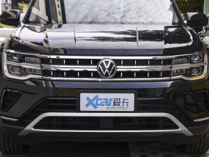 2022款380TSI 四驱尊崇豪华版 中网