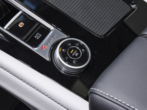 2022380TSI (q)A п؅^(q)