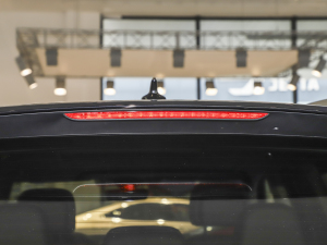 2022530 V6 (q)Ş (x)(ji)^