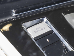 2022530 V6 (q)Ş п؅^(q)