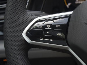 2022530 V6 (q)Ş п؅^(q)