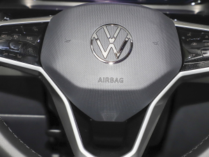 2022530 V6 (q)Ş п؅^(q)