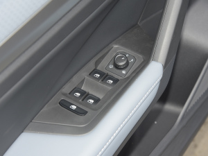 2023款280TSI DSG永逸版 主驾车窗控制区	