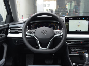 2023款280TSI DSG永逸版 方向盘