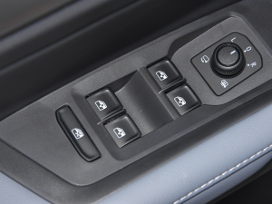 20231.5L ԄӝMݰ п؅^