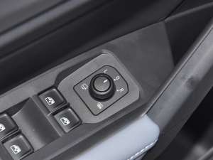 20231.5L ԄӝMݰ п؅^