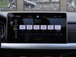 2023300TSI DSGǿݰ п؅^